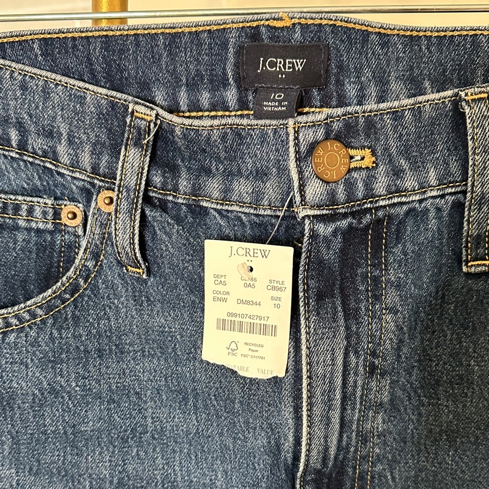 NWT! J. Crew Dark Wash Denim Pencil Skirt - Picture 2 of 9